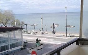 Annas Seaside Apartment